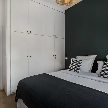 Saint-germain Bon Marche Chic Three Bedroom