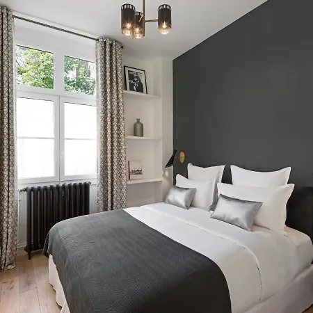 Saint-germain Bon Marche Chic Three Bedroom Appartement *